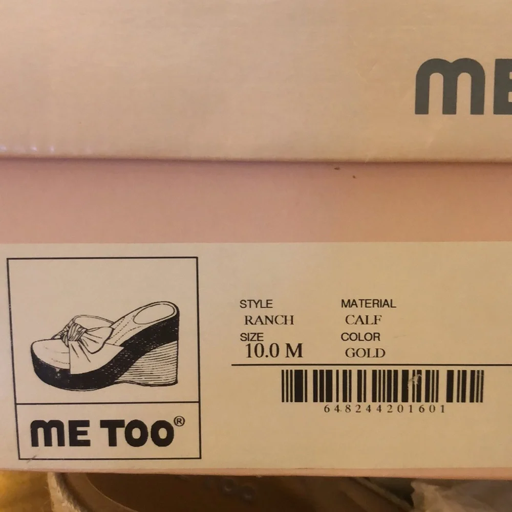 NIB Vintage Me Too Gold Wedge 10